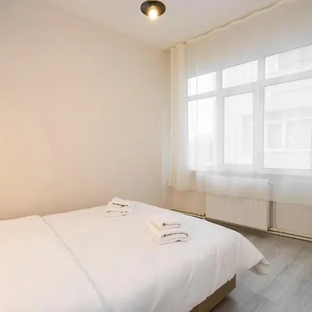 Cozy With Sea View In Beyoglu Apartamento *